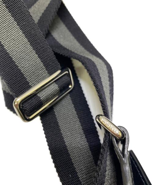 GUCCI（グッチ）GUCCI (グッチ) ナイロンショルダーバッグ ブラックの古着・服飾アイテム