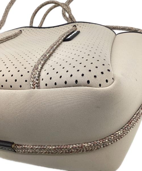 STATE OF ESCAPE（ステイトオブエスケープ）STATE OF ESCAPE (ステイトオブエスケープ) PETITE ESCAPE（プティ エスケープ） ベージュの古着・服飾アイテム