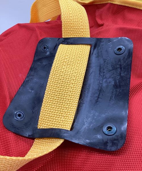 MOMO（モモ）MOMO (モモ) サーキットバッグ レッドの古着・服飾アイテム