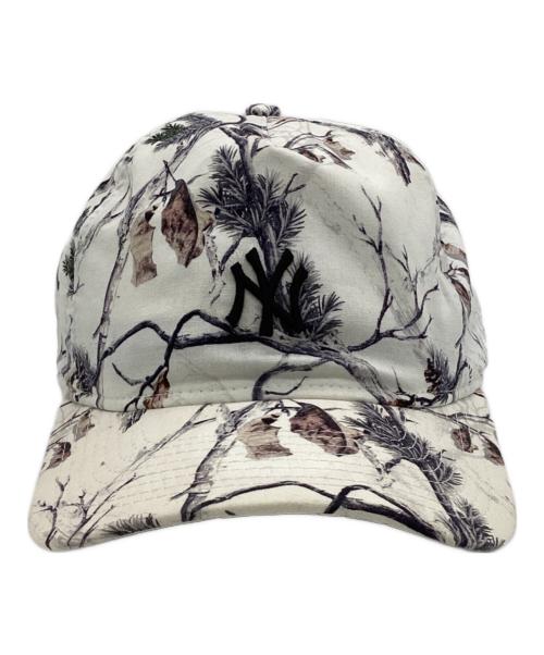 New Era（ニューエラ）New Era KITH GENUINE MERCHANDISE (ジェニュイン マーチャンダイズ) The Golfer Pine Tree Camo Hat（ゴルファー パインツリー カモ ハット） ホワイト サイズ:ONE SIZEの古着・服飾アイテム