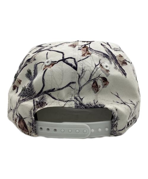 New Era（ニューエラ）New Era KITH GENUINE MERCHANDISE (ジェニュイン マーチャンダイズ) The Golfer Pine Tree Camo Hat（ゴルファー パインツリー カモ ハット） ホワイト サイズ:ONE SIZEの古着・服飾アイテム