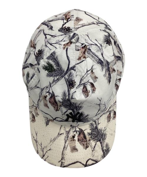 New Era（ニューエラ）New Era KITH GENUINE MERCHANDISE (ジェニュイン マーチャンダイズ) The Golfer Pine Tree Camo Hat（ゴルファー パインツリー カモ ハット） ホワイト サイズ:ONE SIZEの古着・服飾アイテム