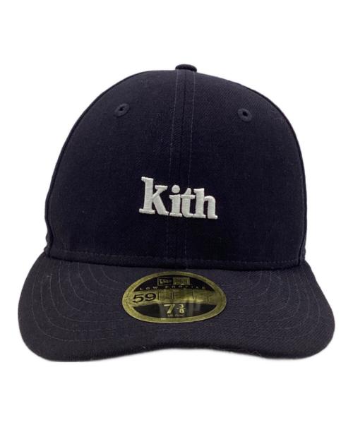 New Era（ニューエラ）New Era (ニューエラ) KITH (キス) GENUINE MERCHANDISE (ジェニュイン マーチャンダイズ) 59FIFTY SERIF TEAM CAP NAVY キャップ ネイビー サイズ:7 3/8の古着・服飾アイテム