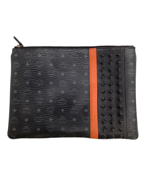 MCM（エムシーエム）MCM (エムシーエム) クラッチバッグ ブラック×オレンジの古着・服飾アイテム
