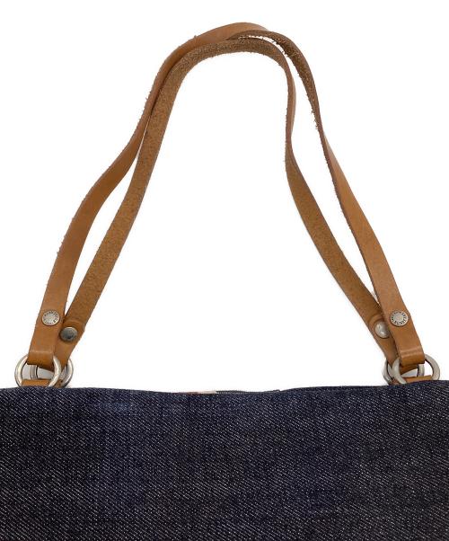 BURBERRY BLUE LABEL（バーバリー ブルー レーベル）BURBERRY BLUE LABEL (バーバリー ブルー レーベル) 2WAYバッグ インディゴ×レッドの古着・服飾アイテム