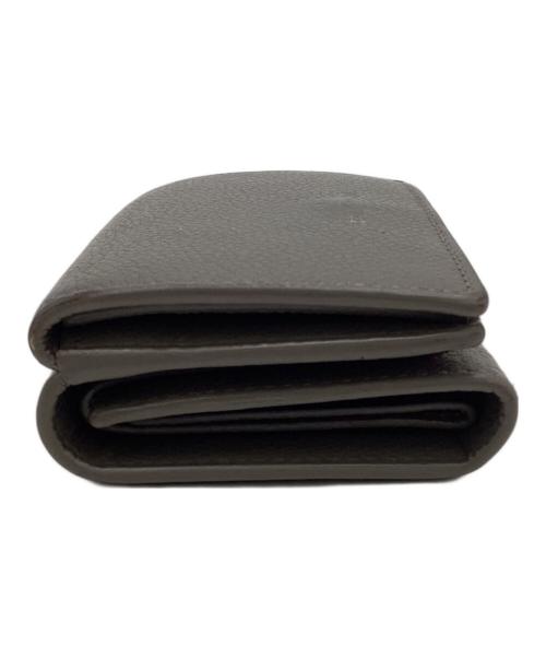 Saint Laurent Paris（サンローランパリ）Saint Laurent Paris (サンローランパリ) 三つ折りコンパクトウォレット グレージュの古着・服飾アイテム