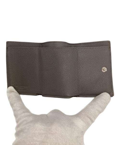 Saint Laurent Paris（サンローランパリ）Saint Laurent Paris (サンローランパリ) 三つ折りコンパクトウォレット グレージュの古着・服飾アイテム