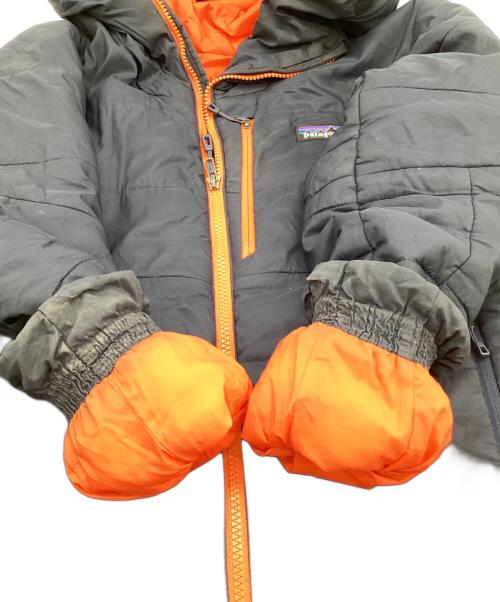 Patagonia（パタゴニア）Patagonia (パタゴニア) Hyper Puff Hoody（ハイパーパフフーディ） ネイビー×オレンジ サイズ:XSの古着・服飾アイテム