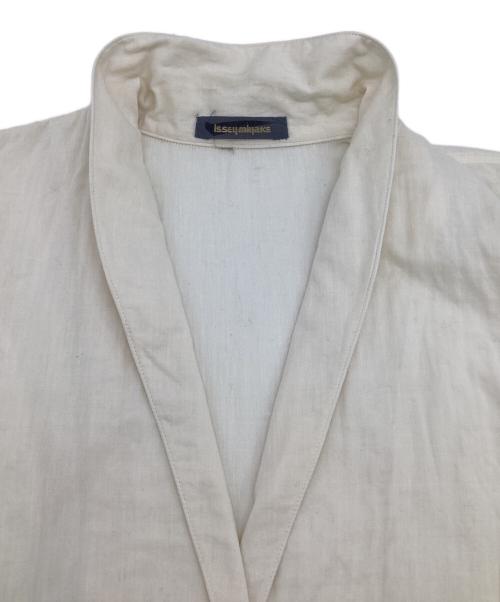 ISSEY MIYAKE（イッセイミヤケ）ISSEY MIYAKE (イッセイミヤケ) コットンジャケット ホワイト サイズ:9の古着・服飾アイテム