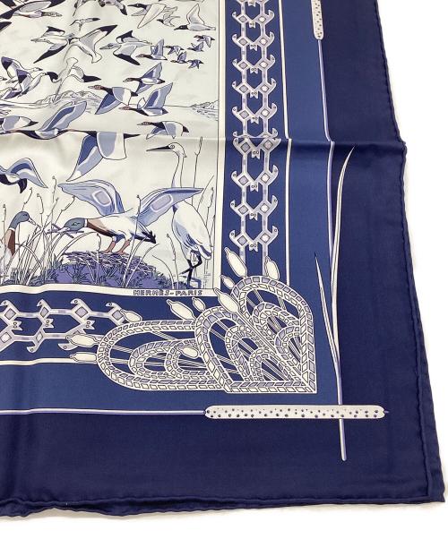 HERMES（エルメス）HERMES (エルメス) カレ90 Libres comme l'air（空は自由）スカーフの古着・服飾アイテム