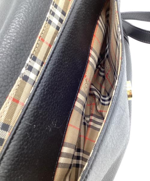 Burberry's（バーバリー）Burberry's (バーバリー) レザーショルダーバッグ ブラックの古着・服飾アイテム