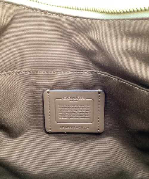 COACH（コーチ）COACH (コーチ) エリー ファイル バッグ シグネチャー キャンバス ストライプ アイボリーの古着・服飾アイテム