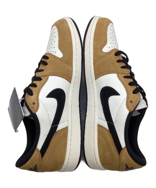 NIKE（ナイキ）NIKE (ナイキ) AIR JORDAN 1 RETRO LOW OG（エア ジョーダン 1 レトロ ロー オージー）スニーカー ベージュ×ホワイト サイズ:28.5㎝の古着・服飾アイテム