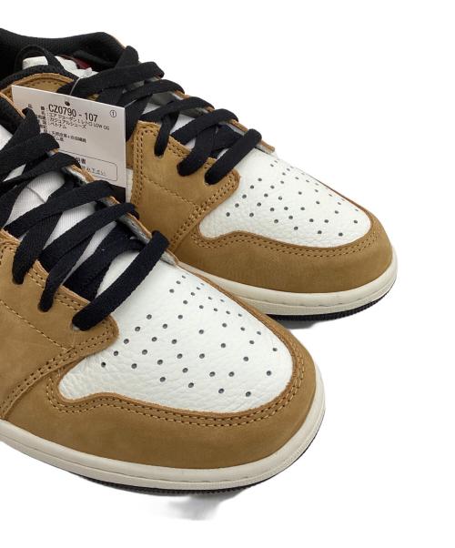 NIKE（ナイキ）NIKE (ナイキ) AIR JORDAN 1 RETRO LOW OG（エア ジョーダン 1 レトロ ロー オージー）スニーカー ベージュ×ホワイト サイズ:28.5㎝の古着・服飾アイテム