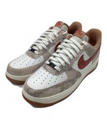 NIKE（ナイキ）の古着「AIR FORCE 1 ‘07 LV8 "PINK SNAKE"（エアフォース 1 ‘07 LV8 "ピンクスネーク" ）スニーカー」｜ホワイト