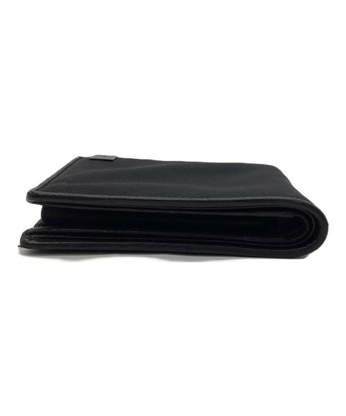 GUCCI（グッチ）GUCCI (グッチ) 2つ折り財布 ブラックの古着・服飾アイテム