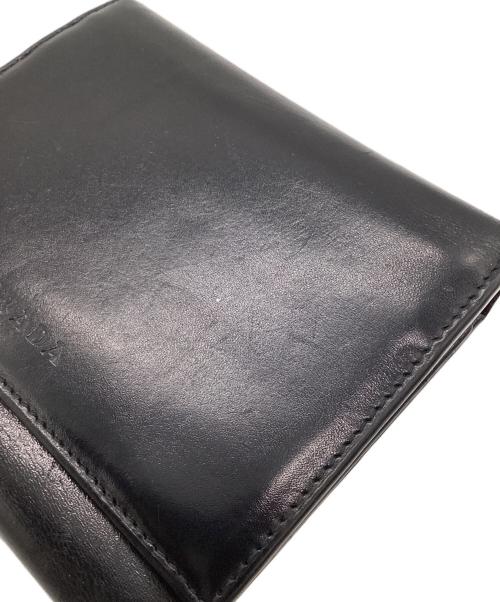 PRADA（プラダ）PRADA (プラダ) 3つ折り財布 ブラックの古着・服飾アイテム