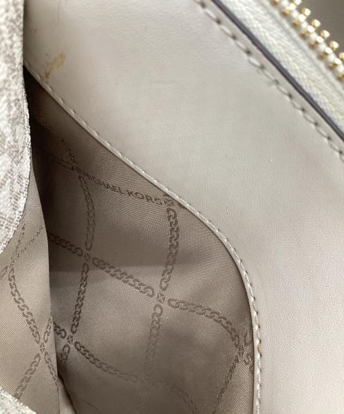 MICHAEL KORS（マイケル・コース）MICHAEL KORS (マイケル・コース) MARILYN（マリリン）スモールロゴ 2WAYバッグ アイボリーの古着・服飾アイテム