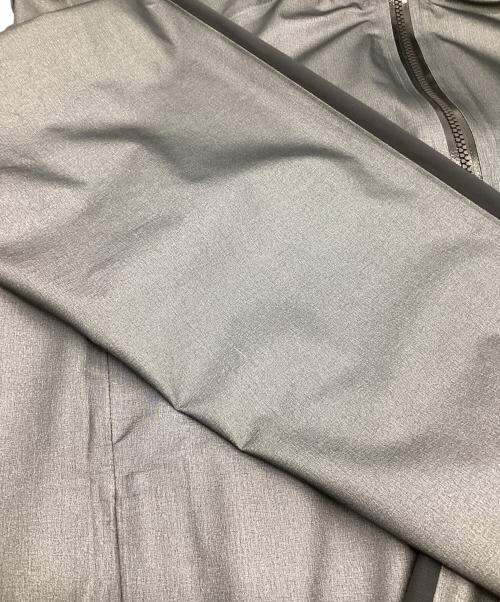 THE NORTH FACE（ザ ノース フェイス）THE NORTH FACE (ザ ノース フェイス) GTX Track Jacket（GTX トラックジャケット） グレー サイズ:Mの古着・服飾アイテム