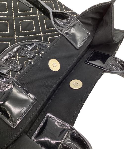 TORY BURCH（トリーバーチ）TORY BURCH (トリーバーチ) キルティングトートバッグ ブラックの古着・服飾アイテム