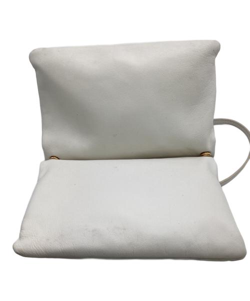 CELINE（セリーヌ）CELINE (セリーヌ) ショルダーバッグ アイボリーの古着・服飾アイテム