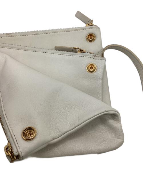 CELINE（セリーヌ）CELINE (セリーヌ) ショルダーバッグ アイボリーの古着・服飾アイテム