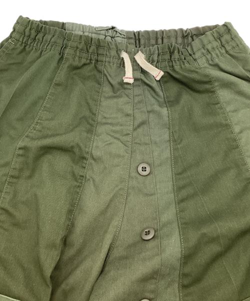 Rebuild by Needles（リビルドバイニードルス）Rebuild by Needles (リビルドバイニードルス) 再構築ヒザデルパンツ グリーン サイズ:1の古着・服飾アイテム
