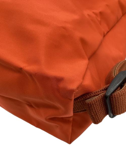 LONGCHAMP（ロンシャン）LONGCHAMP (ロンシャン) ルプリアージュ リュック オレンジの古着・服飾アイテム