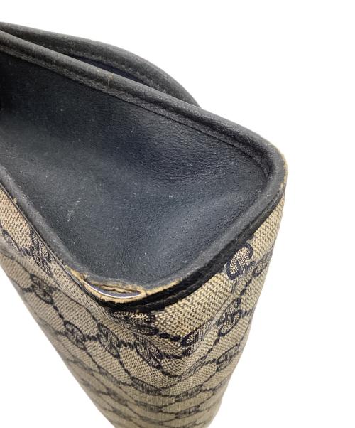 GUCCI（グッチ）GUCCI (グッチ) クラッチバッグ ベージュの古着・服飾アイテム