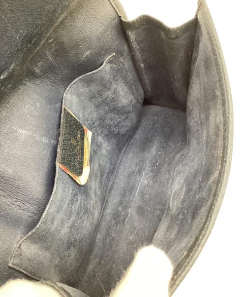 GUCCI（グッチ）GUCCI (グッチ) クラッチバッグ ベージュの古着・服飾アイテム