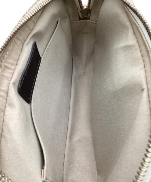 LOUIS VUITTON（ルイ ヴィトン）LOUIS VUITTON (ルイ ヴィトン) モノグラム・ミニ ジュリエットMM ショルダーバッグ ホワイトの古着・服飾アイテム