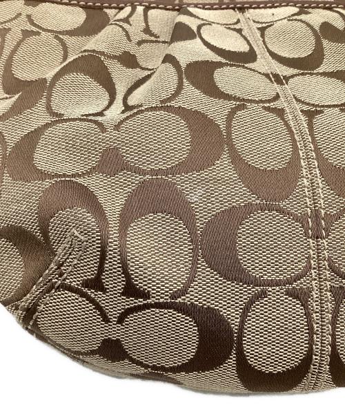 COACH（コーチ）COACH (コーチ) シグネチャー ショルダーバッグ ベージュの古着・服飾アイテム
