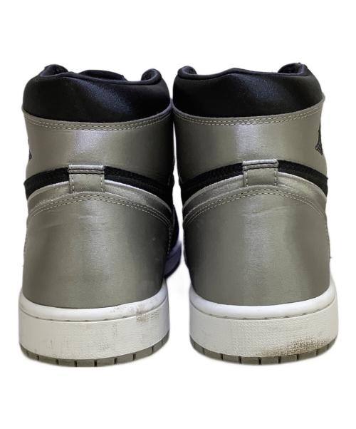 NIKE（ナイキ）NIKE (ナイキ) スニーカー　NIKE W AIR JORDAN 1 RETRO HIGH OG グレー×ブラック サイズ:28cmの古着・服飾アイテム