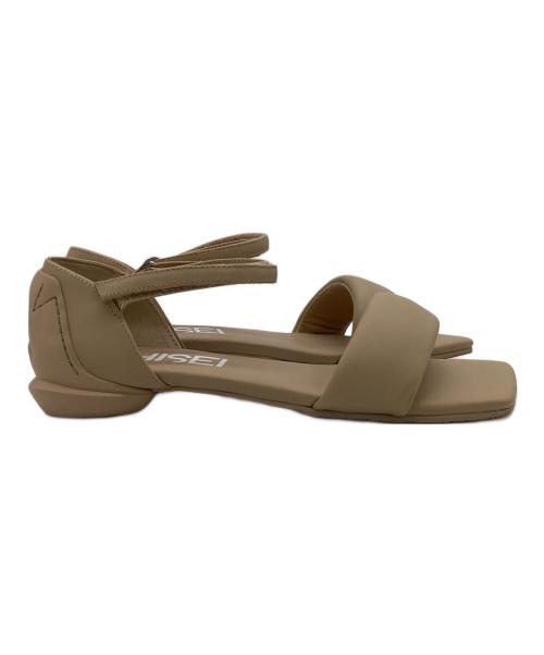 SHISEI（シセイ）SHISEI (シセイ) パデットサンダル ベージュ サイズ:36 1/2の古着・服飾アイテム