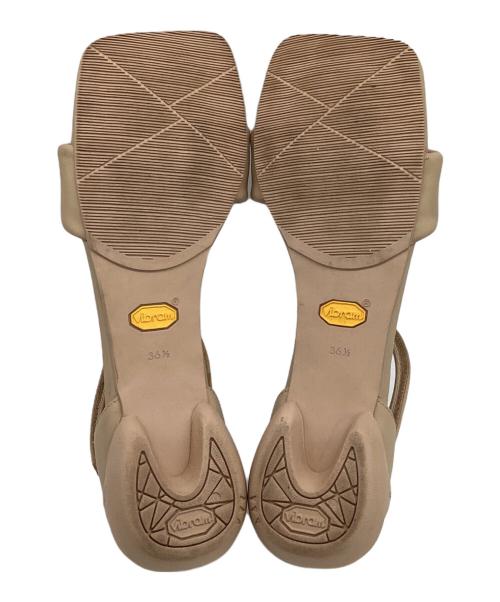 SHISEI（シセイ）SHISEI (シセイ) パデットサンダル ベージュ サイズ:36 1/2の古着・服飾アイテム