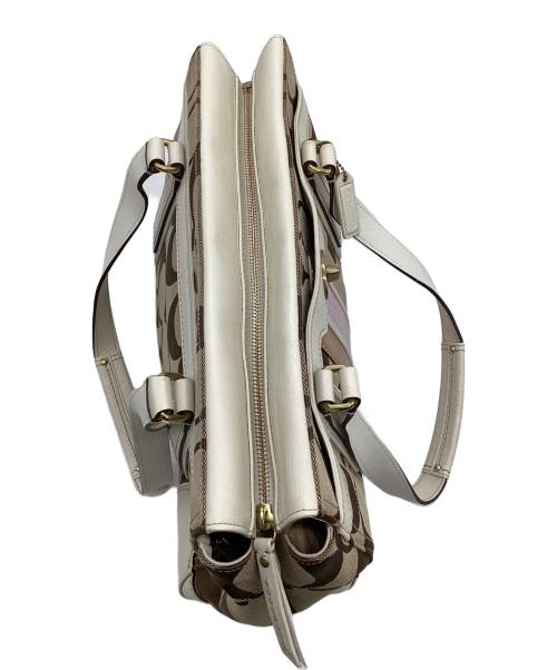 COACH（コーチ）COACH (コーチ) シグネチャー ハンドバッグ ホワイト×ベージュの古着・服飾アイテム