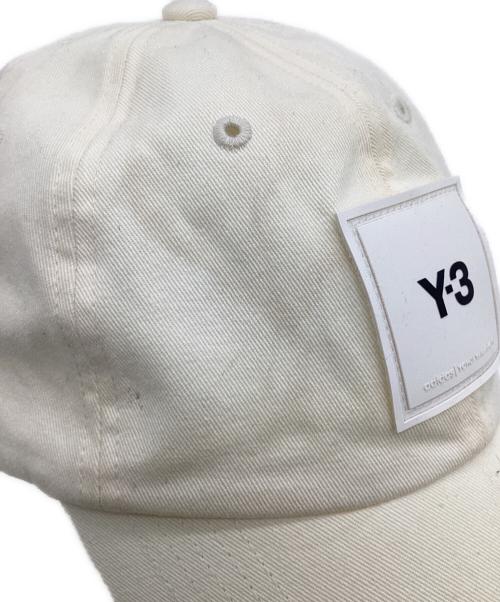 Y-3（ワイスリー）Y-3 (ワイスリー) Y-3 SQUARE LABEL CAP（ワイスリー スクエア レーベル ロゴ キャップ） ホワイト サイズ:-の古着・服飾アイテム