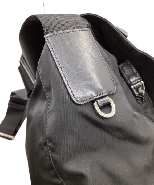 PRADA（プラダ）PRADA (プラダ) メッセンジャーバッグ ブラックの古着・服飾アイテム