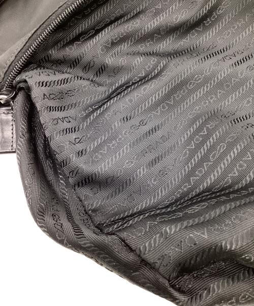 PRADA（プラダ）PRADA (プラダ) メッセンジャーバッグ ブラックの古着・服飾アイテム