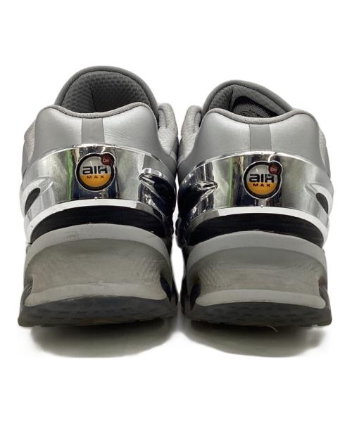 NIKE（ナイキ）NIKE (ナイキ) Victor Victor Worldwide (ヴィクター ヴィクター ワールドワイド) Air Max DN8（エア マックス DN8） シルバー サイズ:US10の古着・服飾アイテム