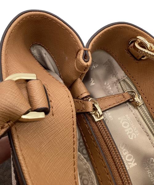 MICHAEL KORS（マイケル・コース）MICHAEL KORS (マイケル・コース) ハイリー ミディアム サッチェル 2WAYバッグ ブラウンの古着・服飾アイテム