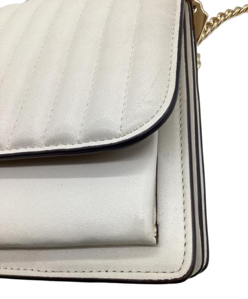 COACH（コーチ）COACH (コーチ) クレア クロスボディ ウィズ ライナー キルティング ホワイトの古着・服飾アイテム