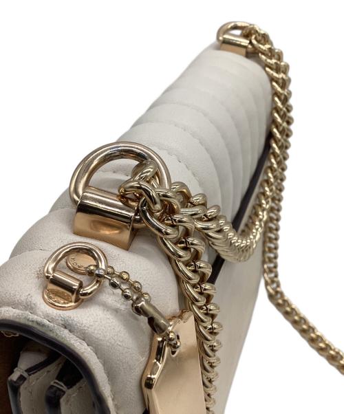 COACH（コーチ）COACH (コーチ) クレア クロスボディ ウィズ ライナー キルティング ホワイトの古着・服飾アイテム