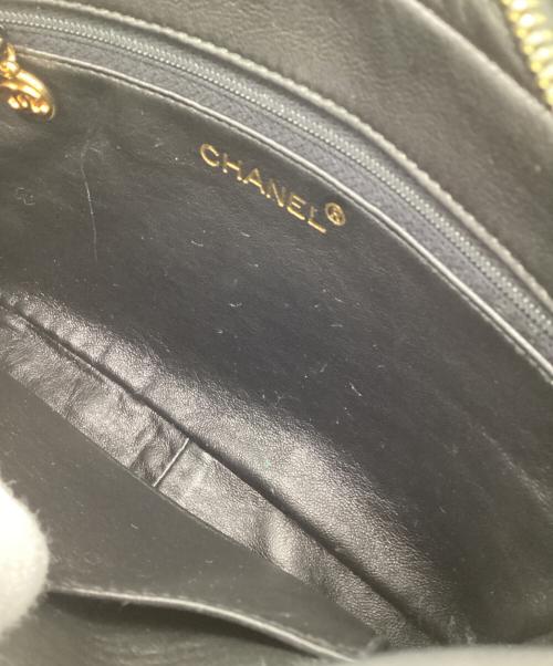 CHANEL（シャネル）CHANEL (シャネル) チェーンショルダーバッグ ブラックの古着・服飾アイテム