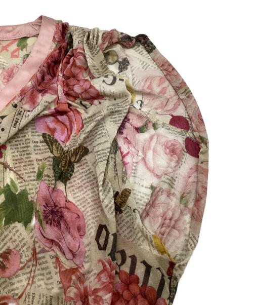 GALLIANO（ガリアーノ）GALLIANO (ガリアーノ) ニュースペーパー カットソー ピンク サイズ:XSの古着・服飾アイテム
