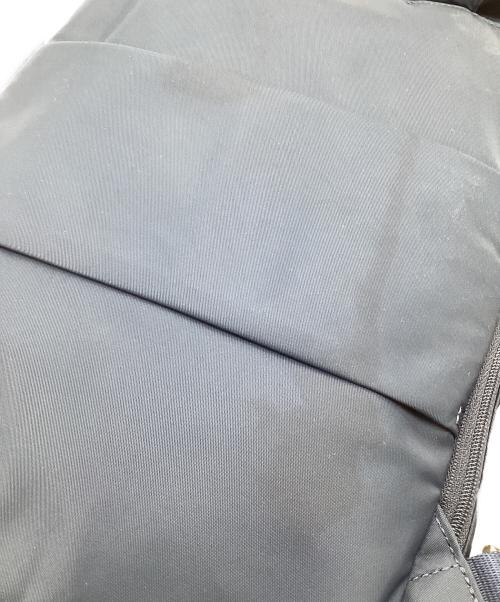 TUMI（トゥミ）TUMI (トゥミ) リュック ネイビーの古着・服飾アイテム