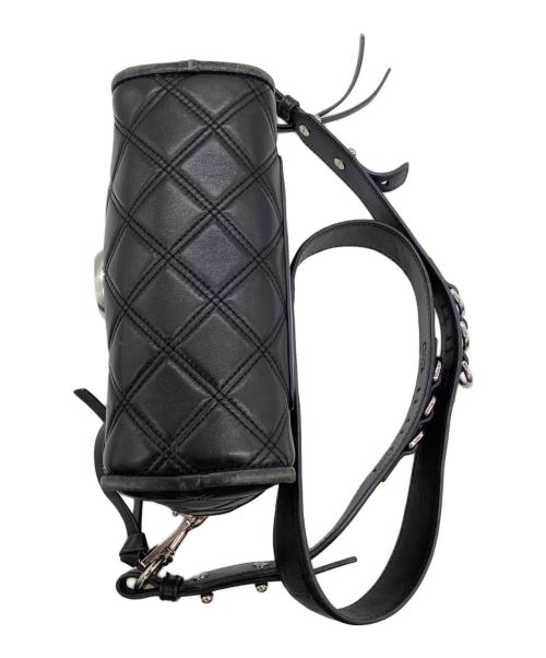 MARC JACOBS（マークジェイコブス）MARC JACOBS (マークジェイコブス) THE QUILTED SOFTSHOT 21（ザ キルテッド ソフトショット 21）ショルダーバッグ ブラックの古着・服飾アイテム