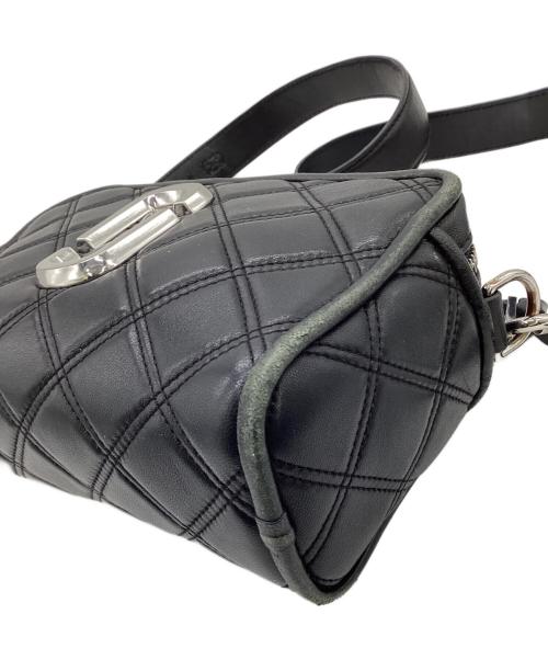 MARC JACOBS（マークジェイコブス）MARC JACOBS (マークジェイコブス) THE QUILTED SOFTSHOT 21（ザ キルテッド ソフトショット 21）ショルダーバッグ ブラックの古着・服飾アイテム