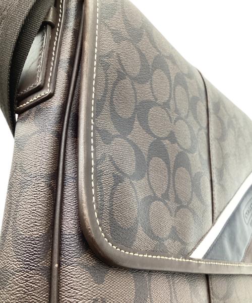 COACH（コーチ）COACH (コーチ) シグネチャー ショルダーバッグ ブラウンの古着・服飾アイテム