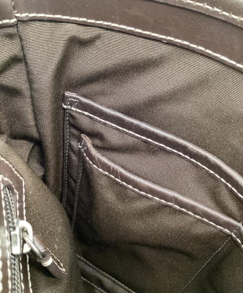 COACH（コーチ）COACH (コーチ) シグネチャー ショルダーバッグ ブラウンの古着・服飾アイテム